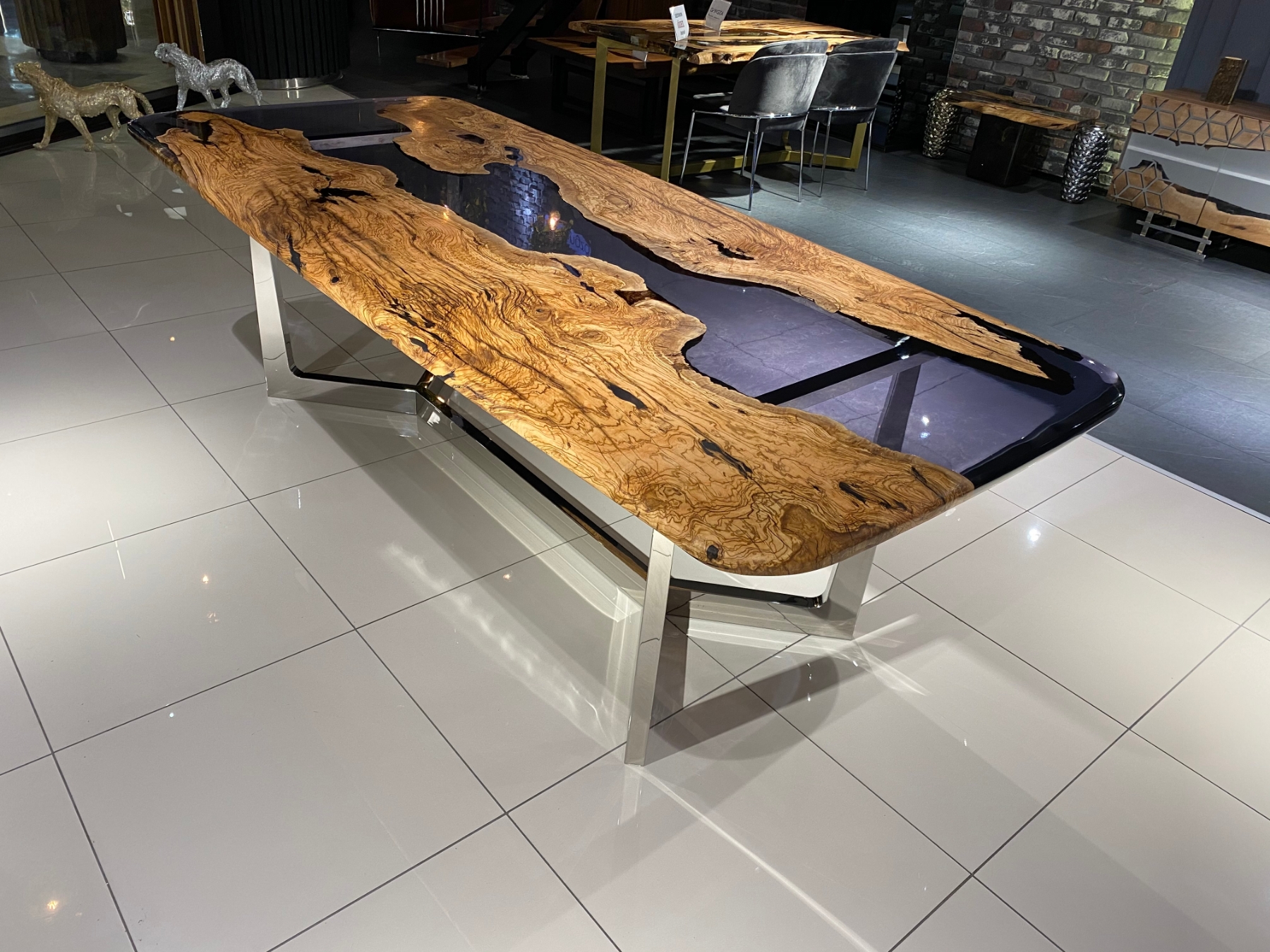 Picture of Olive  Wood Epoxy Table